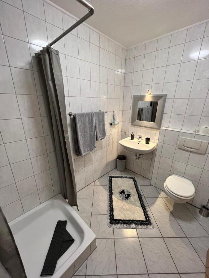 O&W Ferienzimmer Am Nuerburgring, Quiddelbach Экстерьер фото